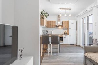 REZERVOVANÉ  I Na predaj 2-i byt s veľkou terasou v Lassee (