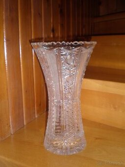 Krištáľová váza