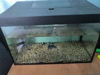 Predám akvarium 30l