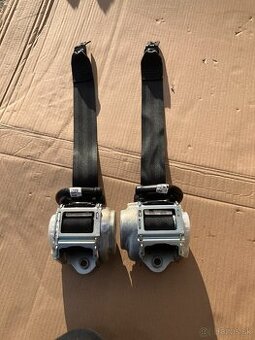 VW TIGUAN II 5NA zadni pasy 15-20 pravy levy - 1