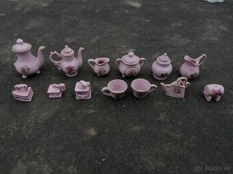 Predám zbierka miniatúr z ružového porcelánu