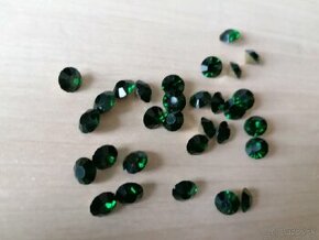 Rhinestones strasove kamienky - emerald