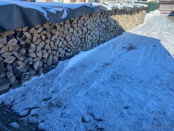 Palivové dřevo Buk-štiepane, dlška 40 cm