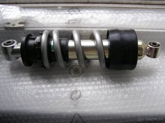 Zadný tlmič Honda CBF600