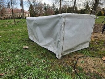 Plachta na privesny vozik