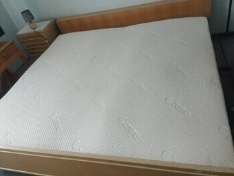 Matrace ako nove jeden 2m na 1.80m a druhy 2m.na 1.30m