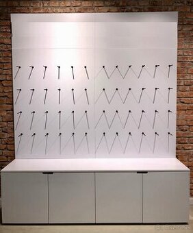 Predam Vystavnu stena na obuv