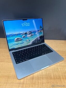 Predám MacBook PRO 14, M5, 16GB/512GB, TOP, ZARUKA, 13 CYKL.