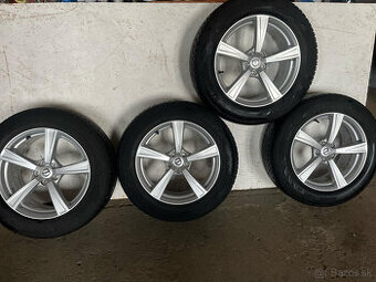 Volvo 235/60 r18 komplet sada