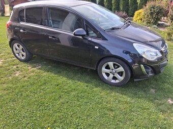 Opel corsa 1.2,63 kw,4- valec ,2013,Kúpené v SR, 153000 km.