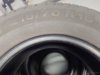 215/70 R15 c