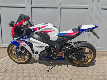 HONDA CBR 1000RR