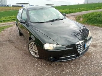 Predám Alfa Romeo 147 1.6 benzín 77kw r.v.2008