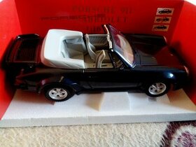 Predam auto zn Porsche Carrera 911 Pollistil 1:16
