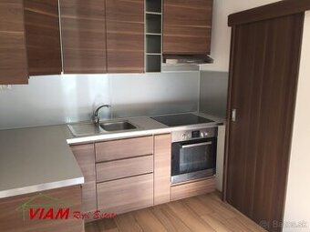 NA PRENÁJOM 3 IZBOVÝ TRENČÍN, SIHOŤ, od 01.07.2025