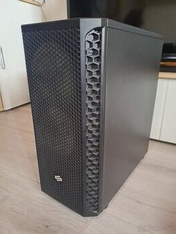 i7 9700 @3.0 GHz / RTX 3050 / 1,6T SSD / 32GB RAM