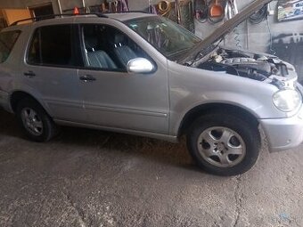 Mercedes ML 270
