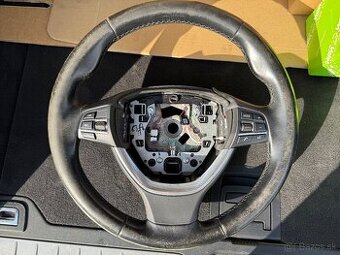 Volant BMW F10 / F11 bez airbagu