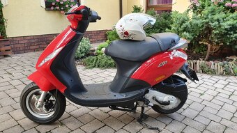 Skúter Piaggio ZIP 50 4T - 1
