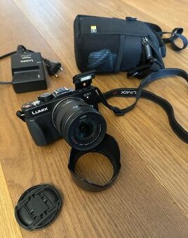 Panasonic Lumix GX1 + objektív 14–45 mm + príslušenstvo