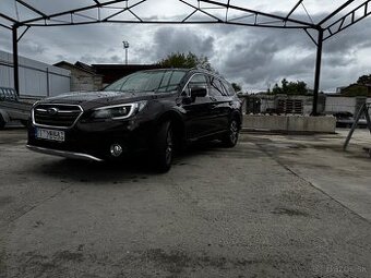Subaru outback 2,5 benzín atmo cvt automat