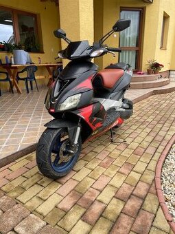 Aprilia sr50