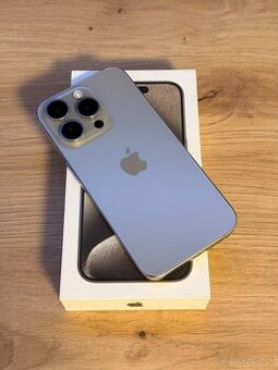 iPhone 15 Pro 256GB – Natural Titanium, top stav