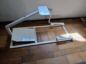 Sim podstavec pre volant a sedačku