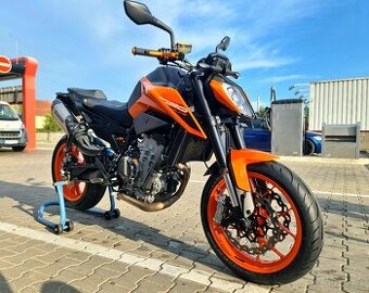 KTM Duke 790