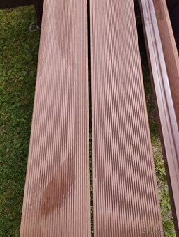 Drevoplast dosky podkladove hranolčeky