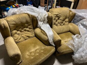 Gauc a 2x fotel - darujem za odvoz