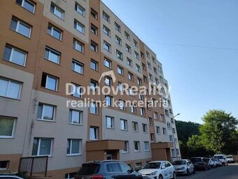 NOVO ZREKONŠTRUOVANÝ/ 3 izb. byt, Handlová, ul. Mostná, čias