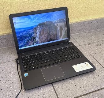 Asus X543U / Intel 4417U / 4GB RAM / 500GB HDD / 15.6"