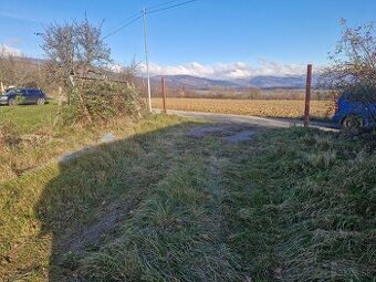 Na predaj pozemok v obci Poruba okres Prievidza.
