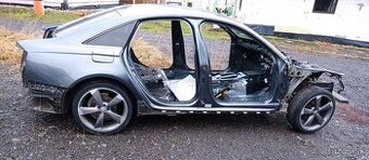karoséria Audi A6 C7 sedan štvrťky, predná otoč Audi A6 c7