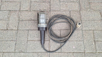 Dielenská lampa s hákom