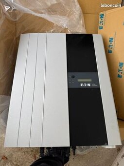 Fotovoltaický menic EATON IS G30-4600W.