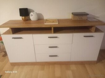 Predám komodu ,a tv skrinu