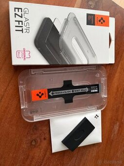 Spigen ochranne sklo Iphone