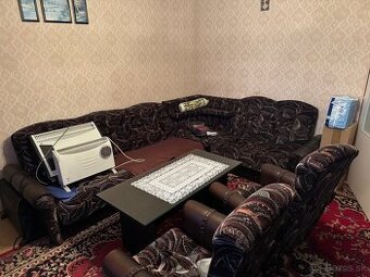 Rohová sedacia súprava + 2 ks kreslo + 2 ks taburet