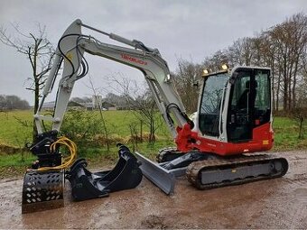 TAKEUCHI TB260 •VÝBORNÝ STAV•NÍZKE MOTOHODINY•