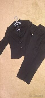 Oblek pre chlapca na  6 rokov