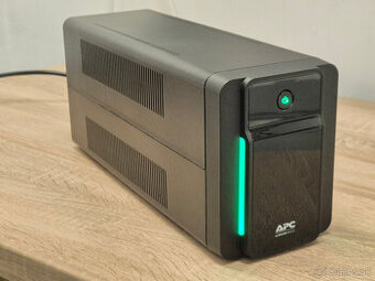 UPS APC BX950MI-FR 950VA (520W) + záruka