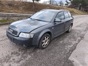 Rozpredám audi a4 b6 2.5tdi 132kw Quattro