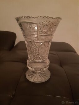 Krištalova váza