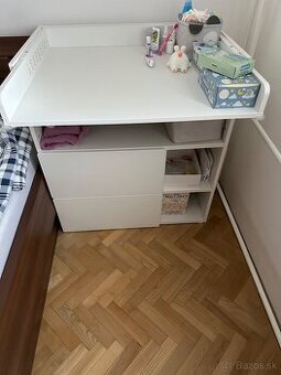 Prebaľovaci pult Smastad