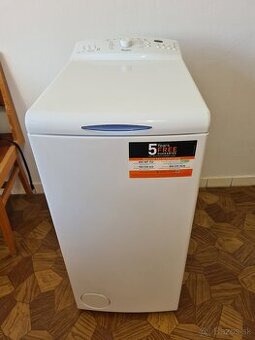 Práčka Whirlpool AWE 66710 v