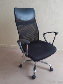 Kancelárska stolička