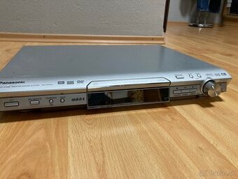 DVD prehrávač Panasonic SA-HT845