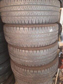 Predam zanovne let pneu michelin 215/65-r16c